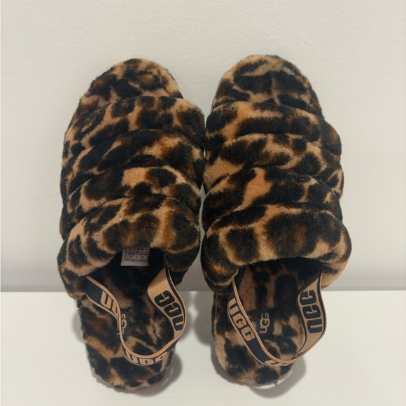 Leopard Print Ugg Slides Size 10 - Picture 1 of 5